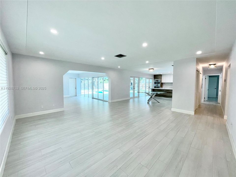 待售: $1,349,999 (3 贝兹, 2 浴室, 1890 平方英尺)