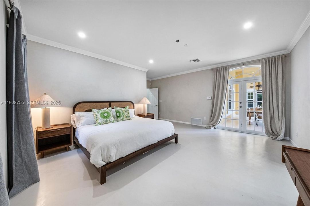 В аренду: $20,000 (5 спален, 3 ванн, 3442 Квадратных фут)