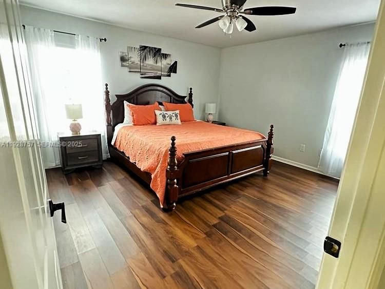 For Rent: $2,400 (3 beds, 2 baths, 1463 Square Feet)