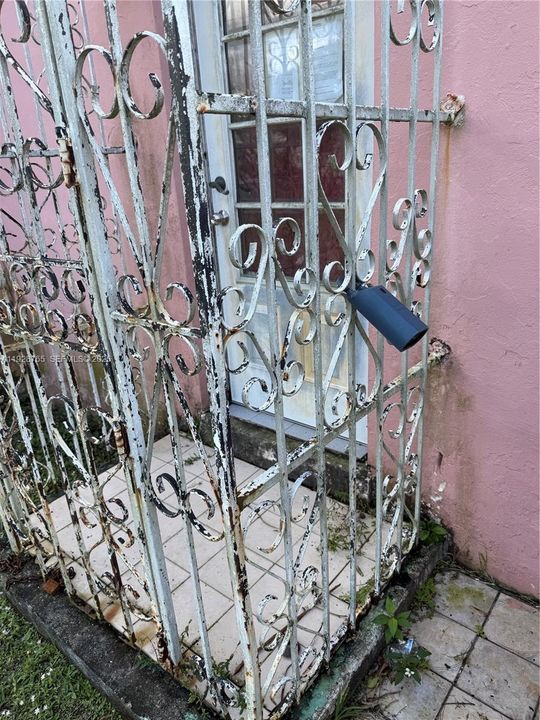 En Venta: $375,000 (3 camas, 2 baños, 1150 Pies cuadrados)