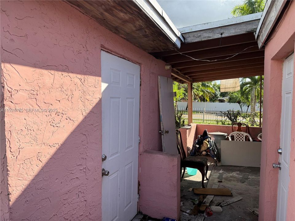 En Venta: $375,000 (3 camas, 2 baños, 1150 Pies cuadrados)