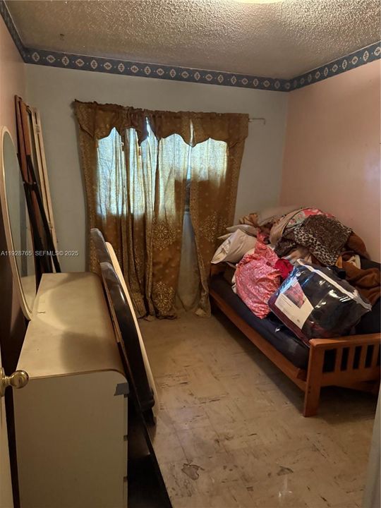 En Venta: $375,000 (3 camas, 2 baños, 1150 Pies cuadrados)