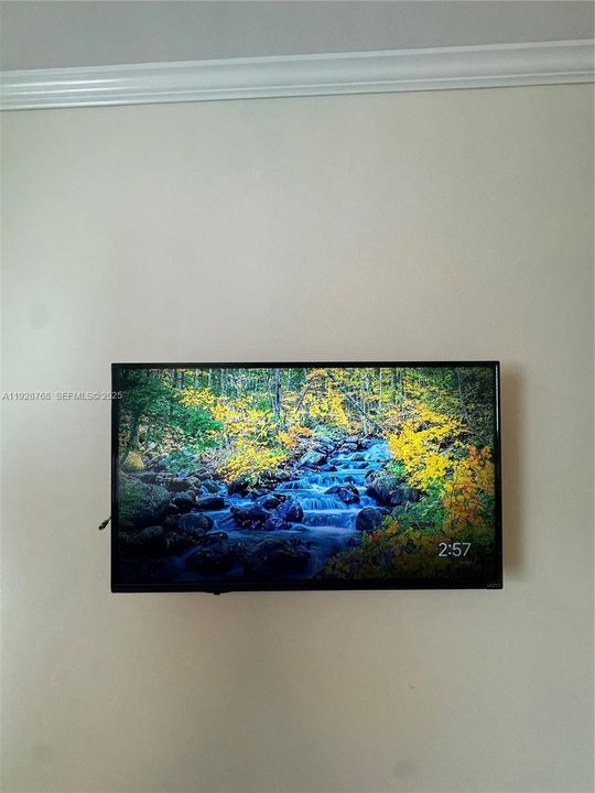 待售: $250,000 (0 贝兹, 1 浴室, 440 平方英尺)