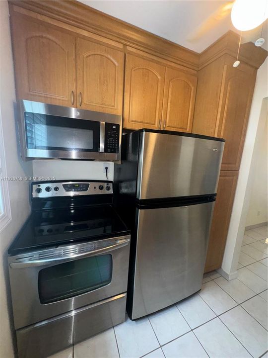 待售: $250,000 (0 贝兹, 1 浴室, 440 平方英尺)