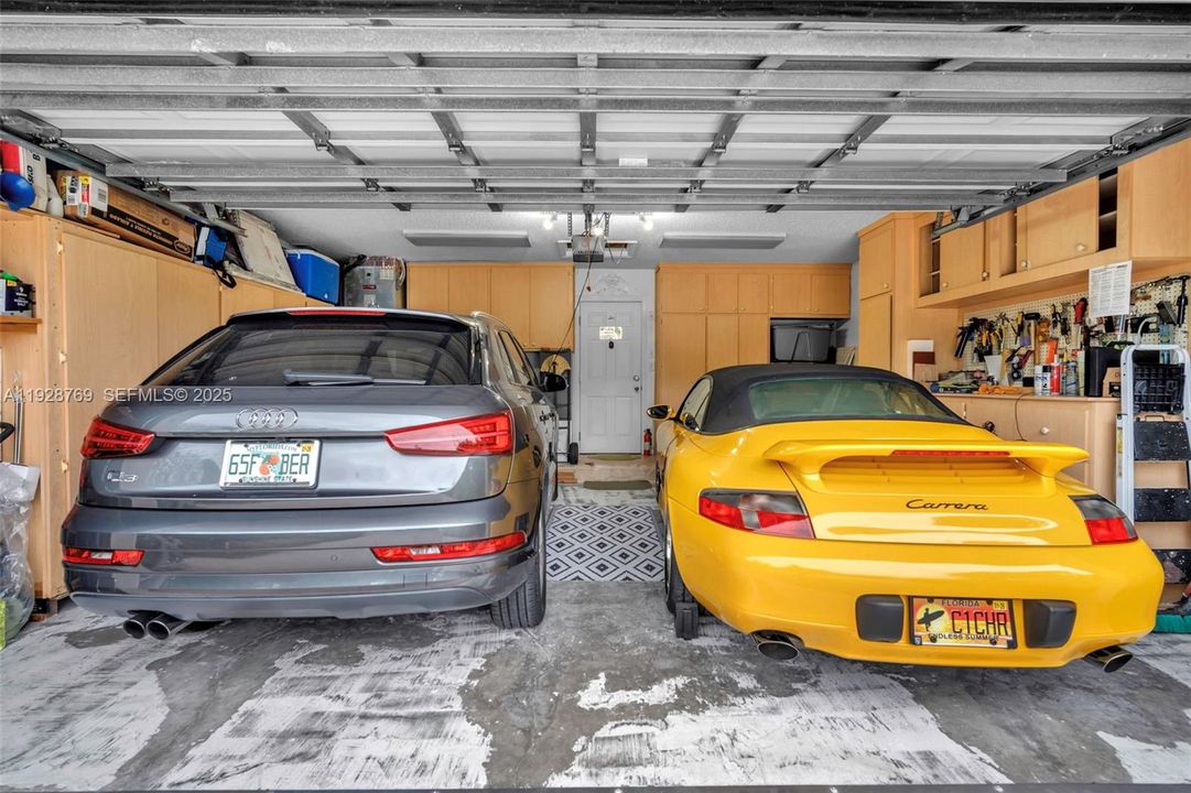 En Venta: $595,000 (3 camas, 2 baños, 2034 Pies cuadrados)