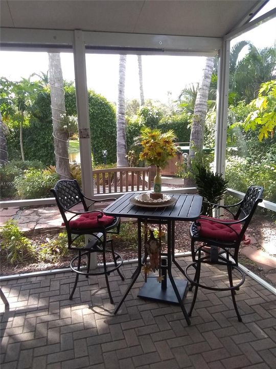 En Venta: $595,000 (3 camas, 2 baños, 2034 Pies cuadrados)