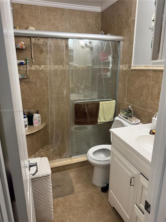 En Renta: $2,000 (2 camas, 2 baños, 950 Pies cuadrados)