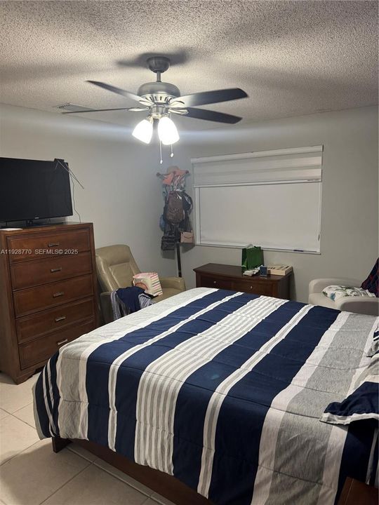 En Renta: $2,000 (2 camas, 2 baños, 950 Pies cuadrados)