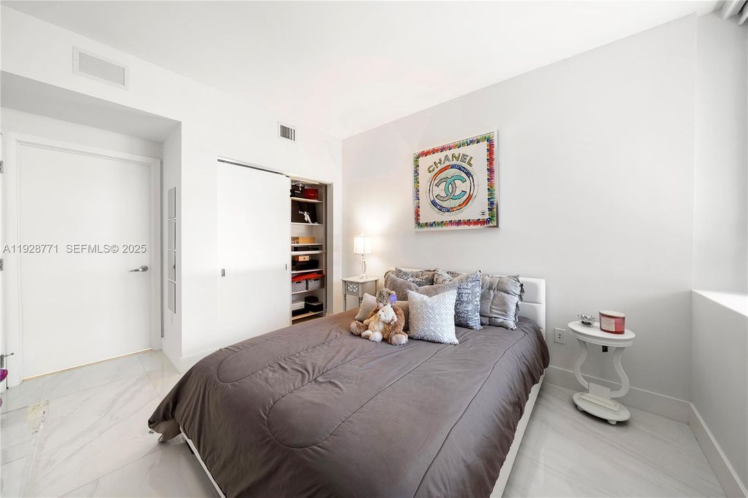 На продажу: $665,000 (2 спален, 2 ванн, 1119 Квадратных фут)