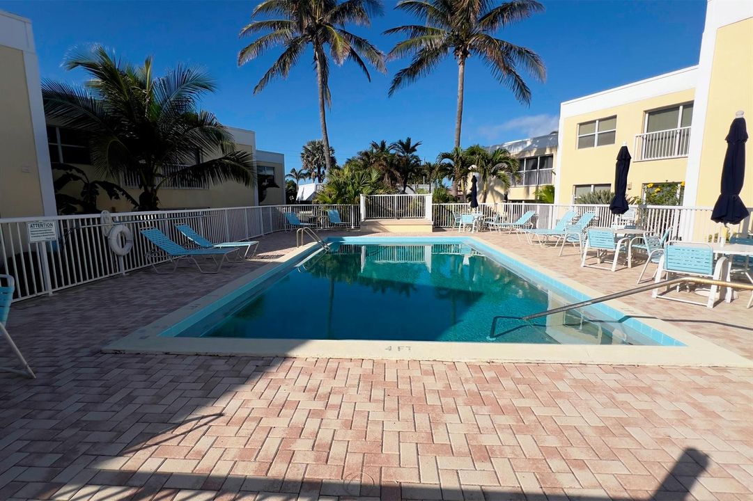 Pool2
