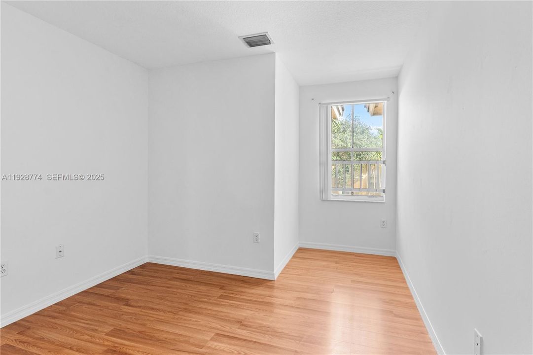 En Venta: $407,000 (3 camas, 2 baños, 1470 Pies cuadrados)