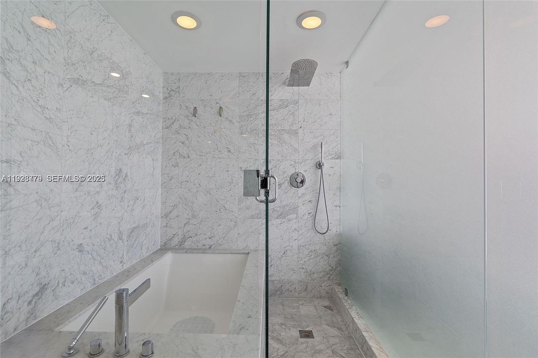 В аренду: $8,750 (3 спален, 3 ванн, 1526 Квадратных фут)