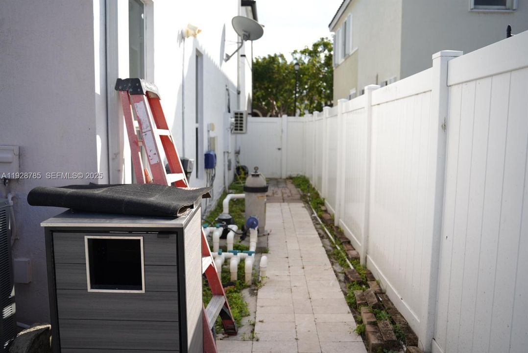 En Venta: $1,100,000 (5 camas, 5 baños, 3344 Pies cuadrados)