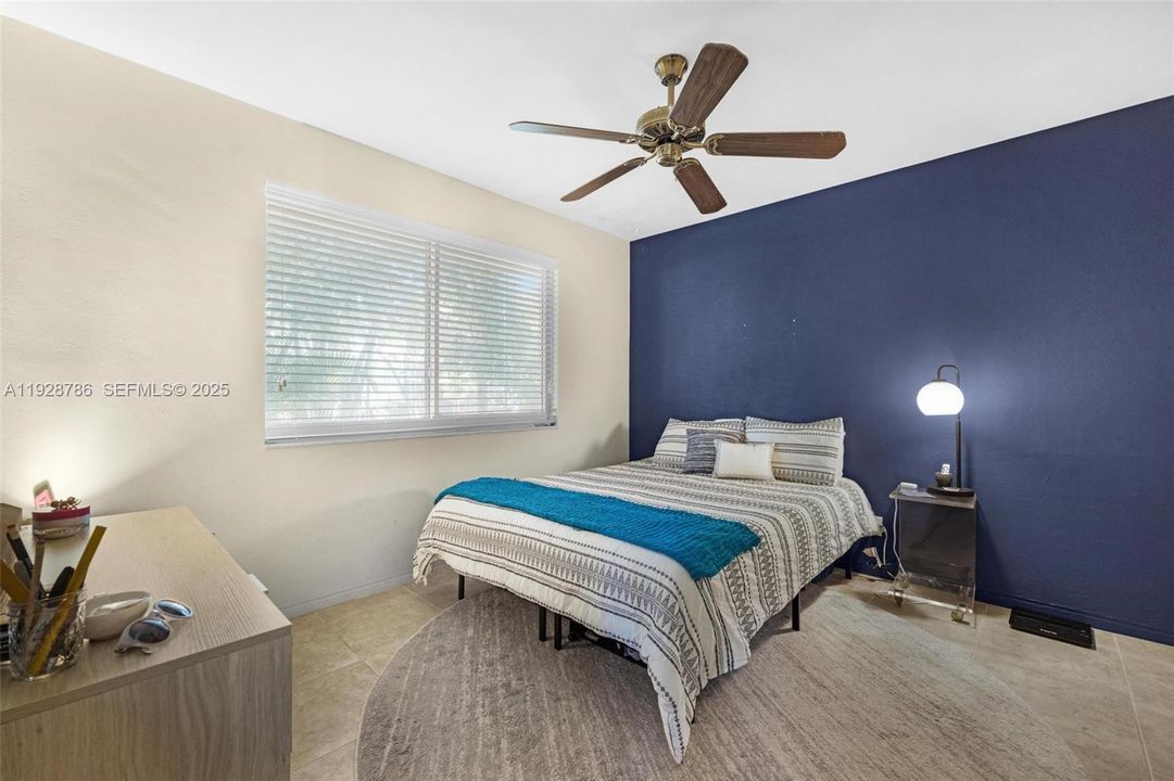 На продажу: $725,000 (0 спален, 0 ванн, 1828 Квадратных фут)