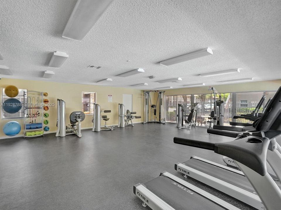 En Renta: $2,100 (2 camas, 2 baños, 805 Pies cuadrados)