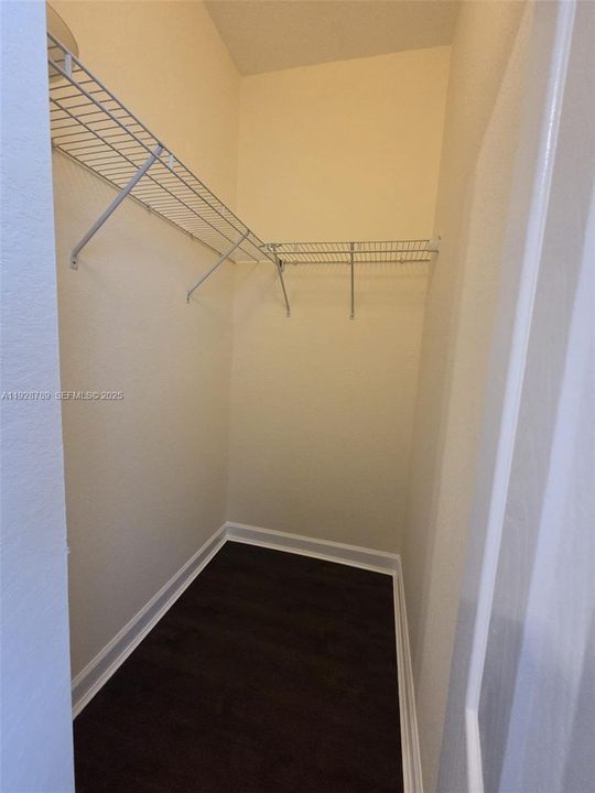 В аренду: $4,999 (5 спален, 4 ванн, 2759 Квадратных фут)