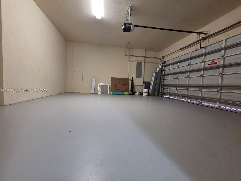 В аренду: $4,999 (5 спален, 4 ванн, 2759 Квадратных фут)