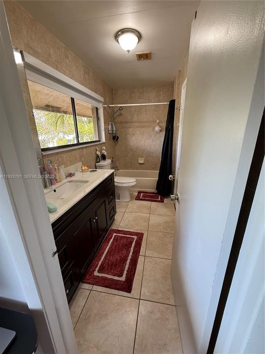 For Sale: $495,000 (3 beds, 2 baths, 1530 Square Feet)