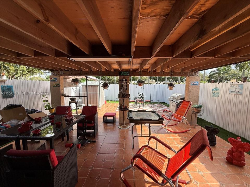 For Sale: $495,000 (3 beds, 2 baths, 1530 Square Feet)