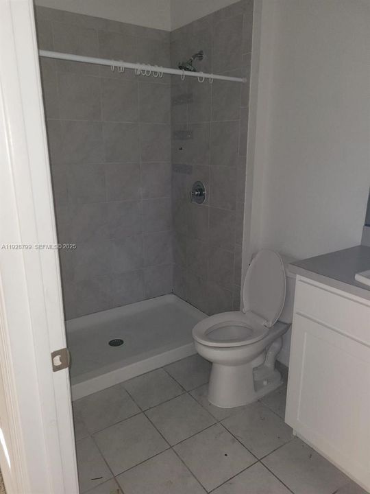 En Venta: $345,000 (3 camas, 2 baños, 1386 Pies cuadrados)