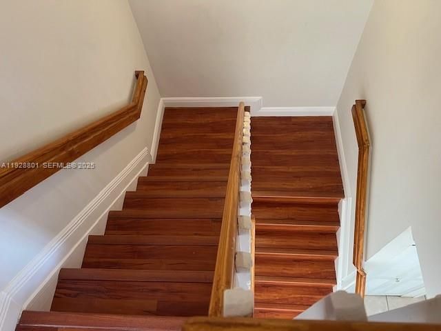 En Renta: $2,650 (3 camas, 2 baños, 1270 Pies cuadrados)