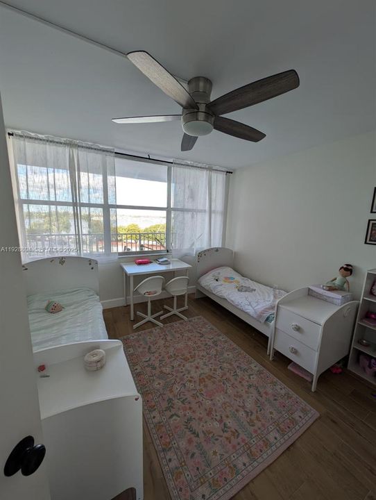 For Rent: $2,450 (2 beds, 2 baths, 1257 Square Feet)