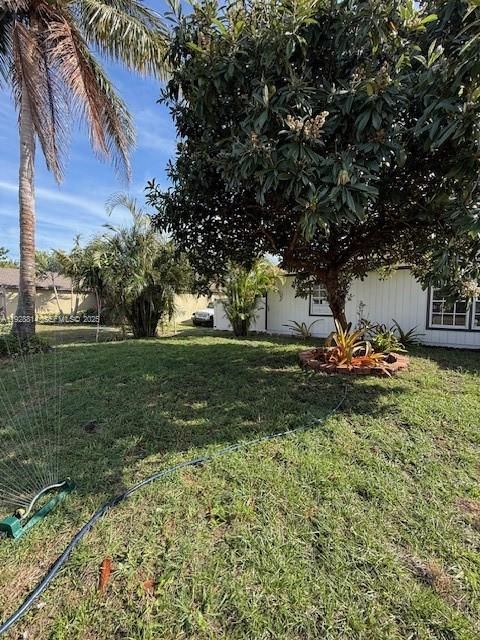 For Sale: $369,900 (3 beds, 2 baths, 1068 Square Feet)