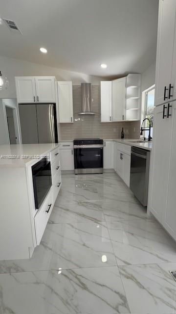 For Sale: $369,900 (3 beds, 2 baths, 1068 Square Feet)