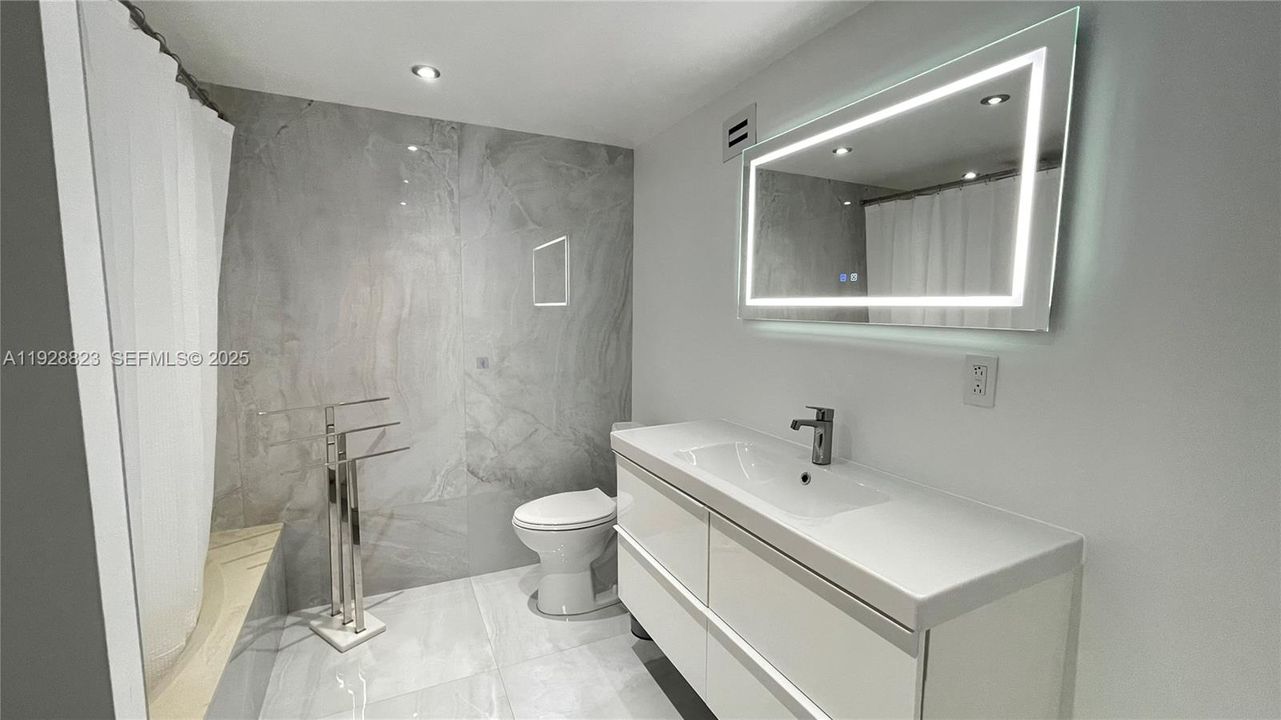 En Renta: $2,700 (2 camas, 2 baños, 1130 Pies cuadrados)