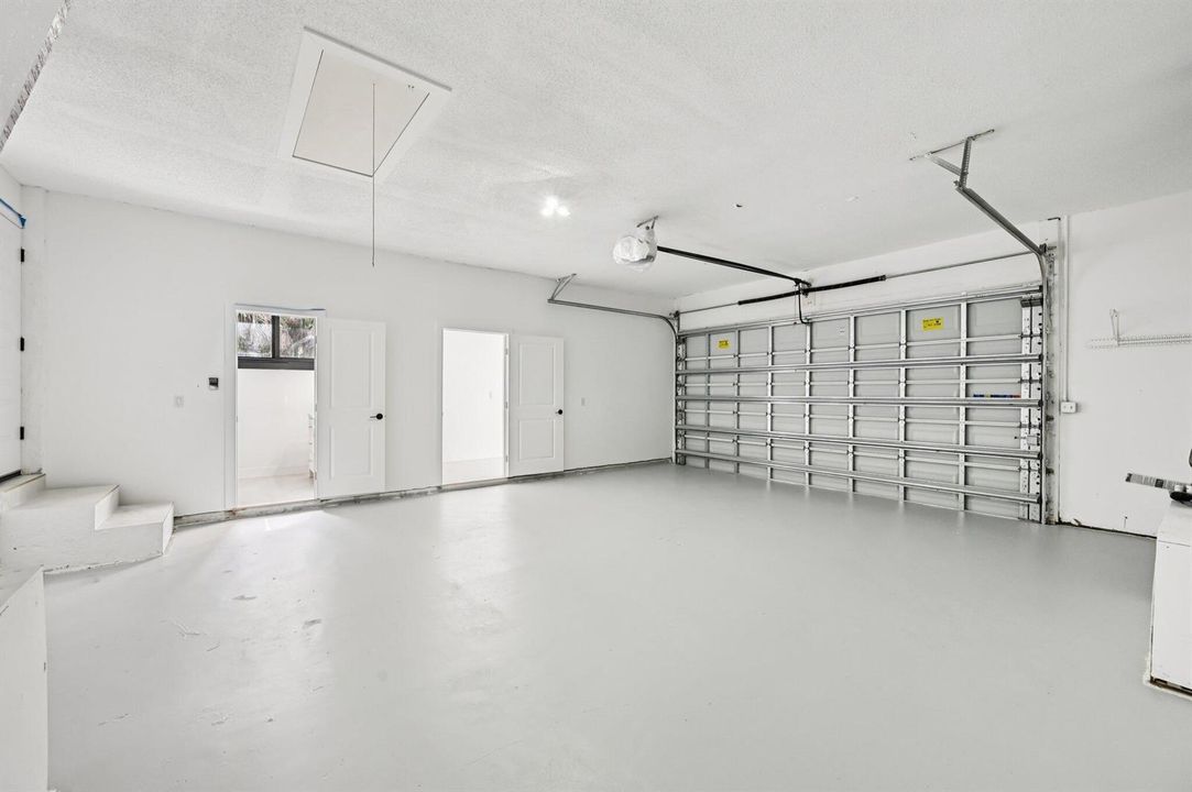 5225 Garage3