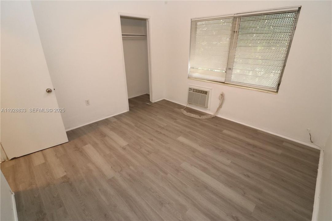 В аренду: $1,500 (1 спален, 1 ванн, 600 Квадратных фут)