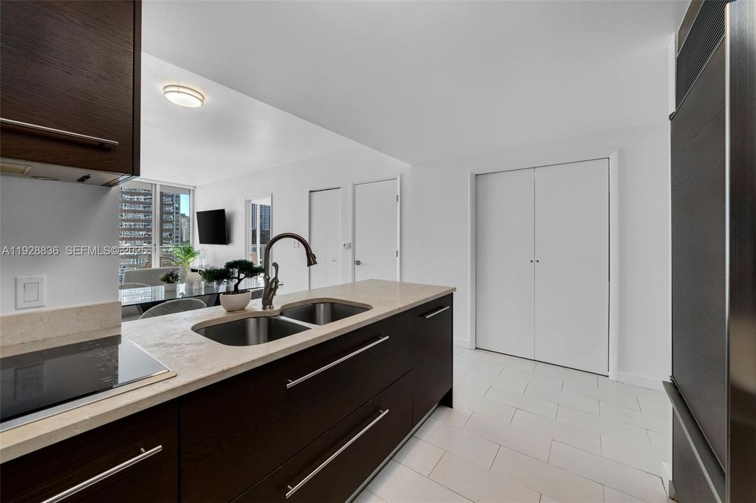 En Venta: $849,000 (2 camas, 1 baños, 953 Pies cuadrados)