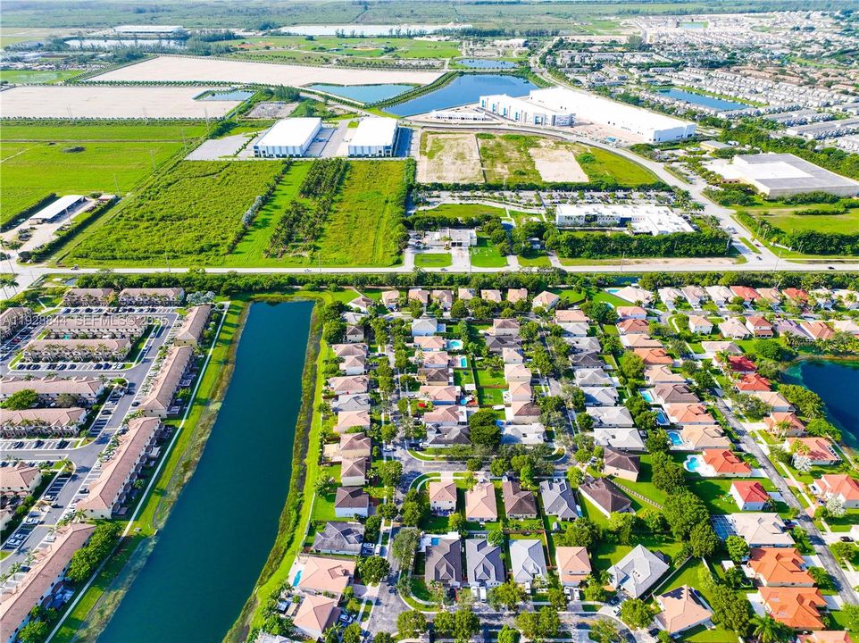 待售: $520,000 (3 贝兹, 2 浴室, 1800 平方英尺)