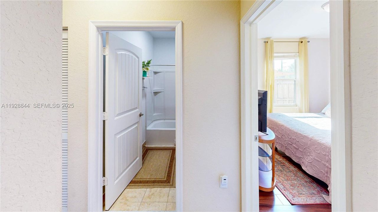 待售: $520,000 (3 贝兹, 2 浴室, 1800 平方英尺)