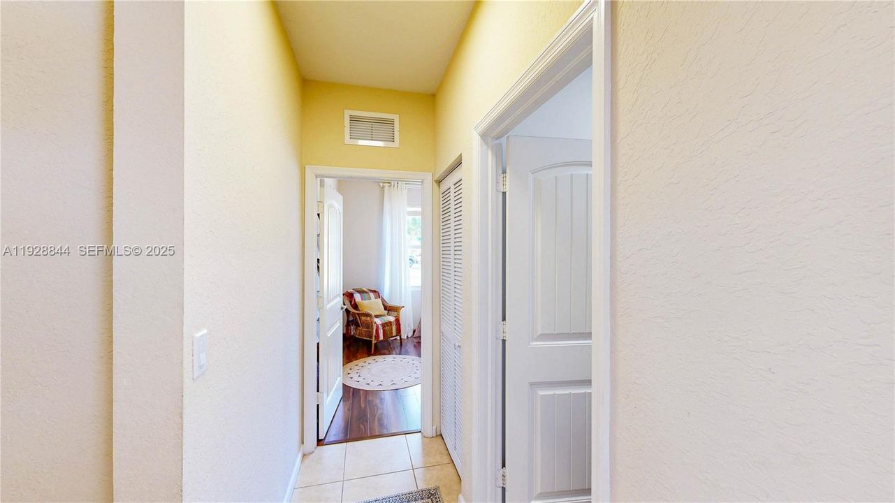 待售: $520,000 (3 贝兹, 2 浴室, 1800 平方英尺)