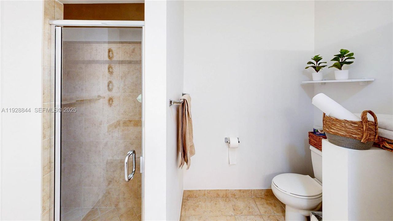 待售: $520,000 (3 贝兹, 2 浴室, 1800 平方英尺)