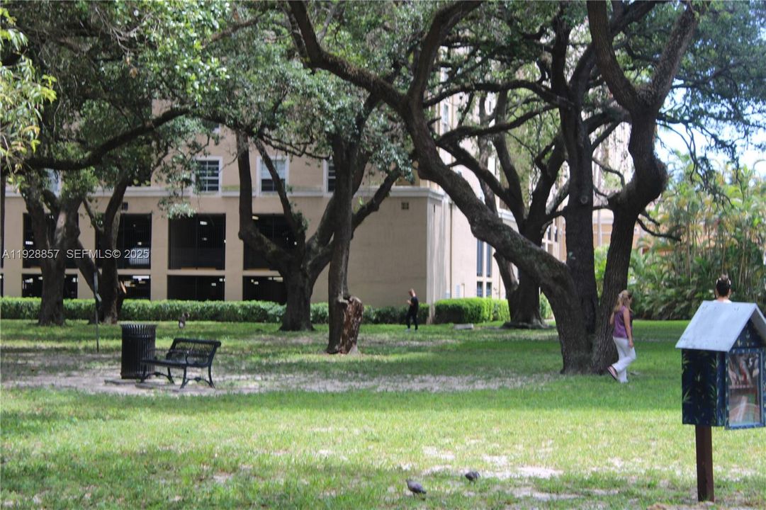 For Rent: $3,000 (2 beds, 2 baths, 1148 Square Feet)