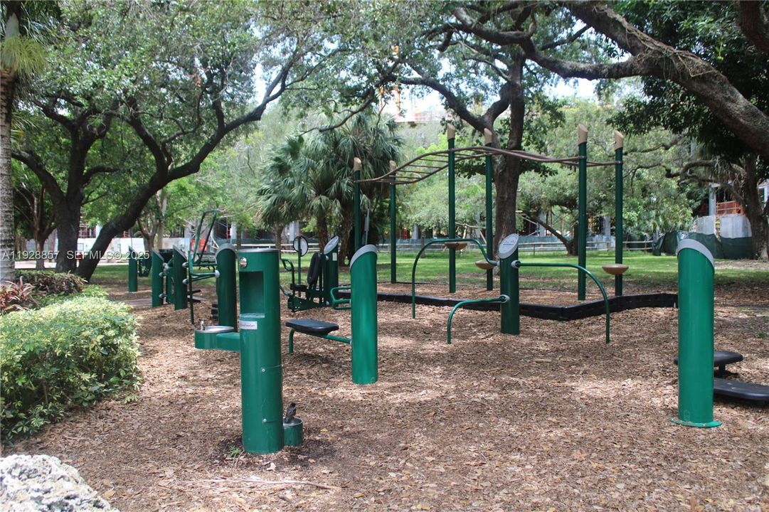 For Rent: $3,000 (2 beds, 2 baths, 1148 Square Feet)