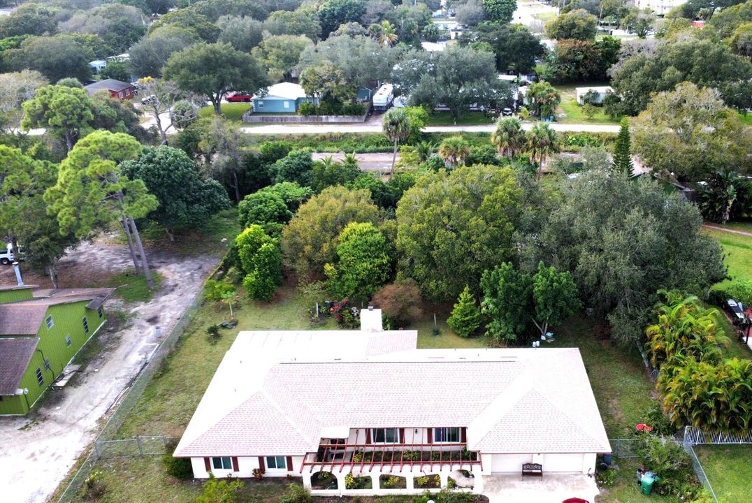 Top aerial