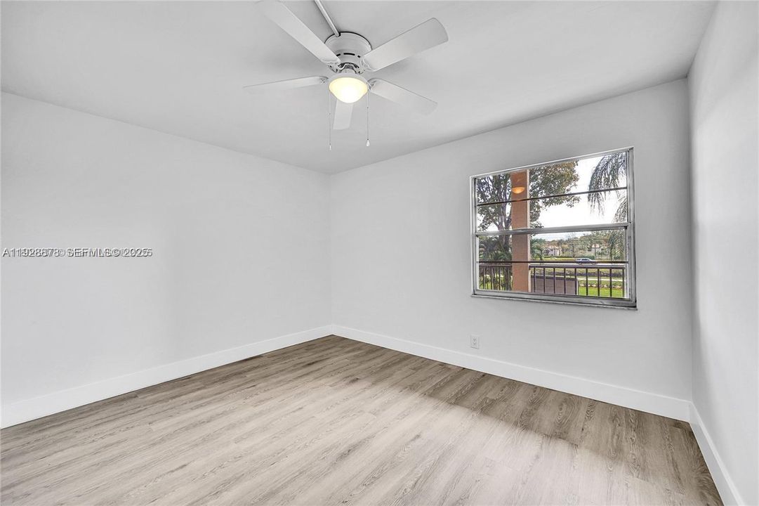 For Rent: $2,400 (2 beds, 2 baths, 1100 Square Feet)