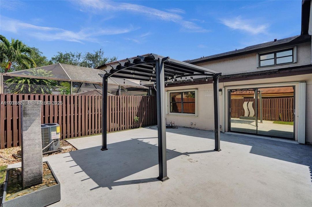 For Rent: $3,500 (3 beds, 2 baths, 1491 Square Feet)