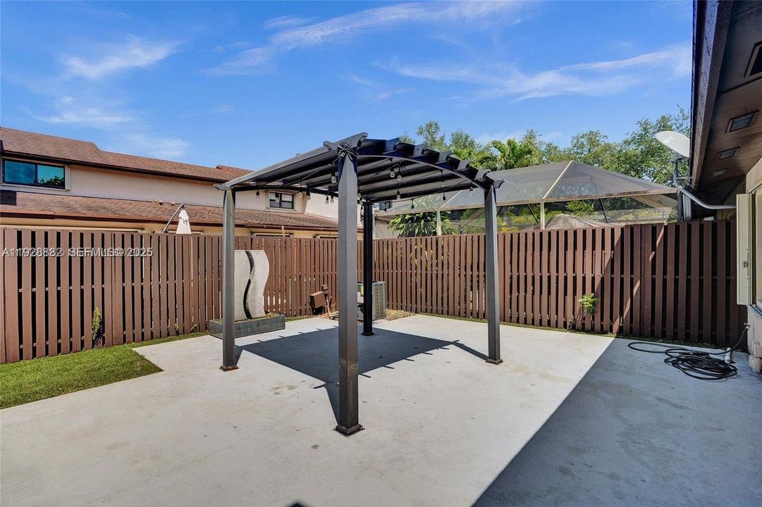 For Rent: $3,500 (3 beds, 2 baths, 1491 Square Feet)