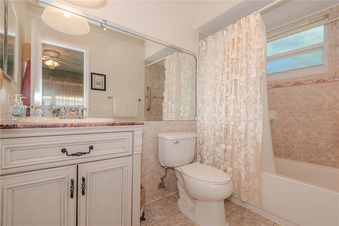 En Venta: $139,900 (2 camas, 2 baños, 944 Pies cuadrados)