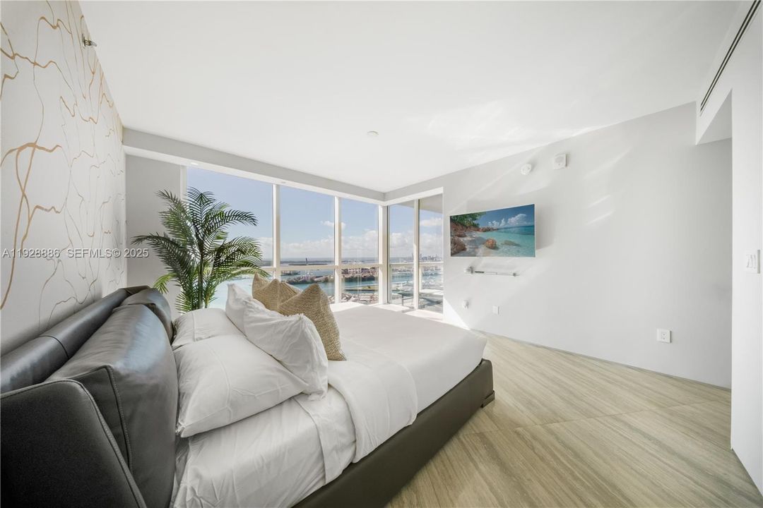 For Rent: $27,500 (2 beds, 2 baths, 2145 Square Feet)