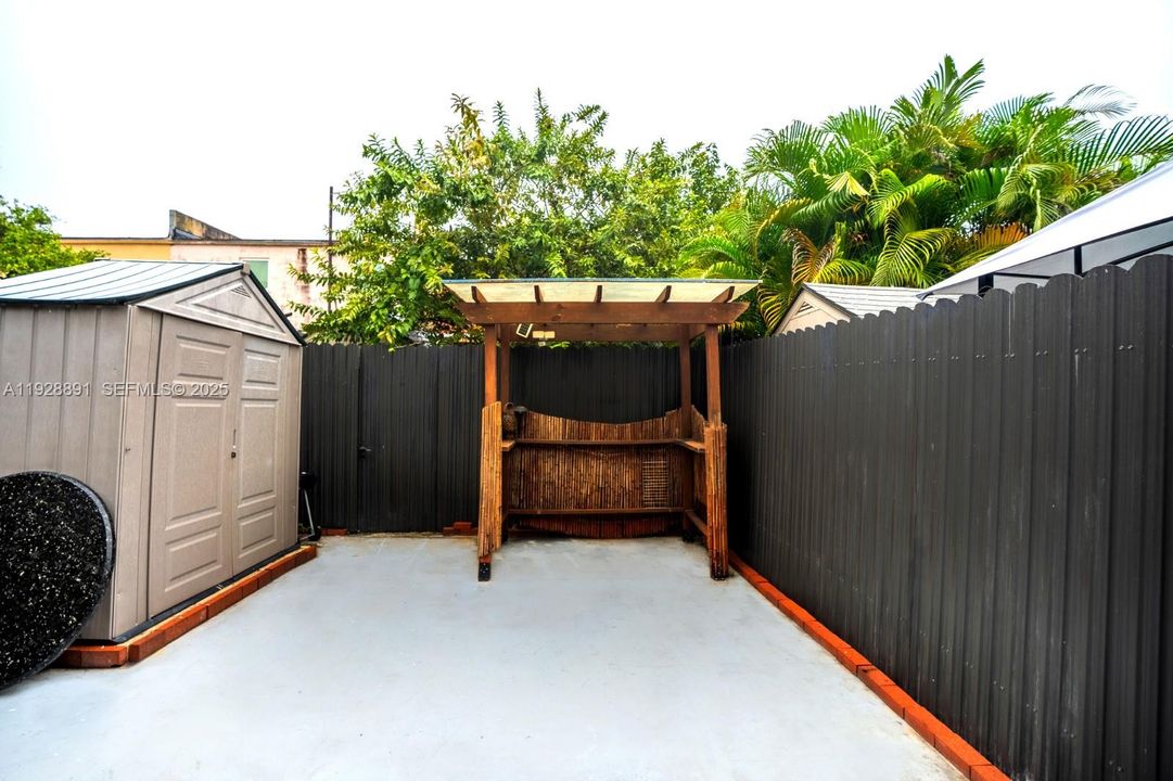 En Venta: $450,000 (2 camas, 1 baños, 1278 Pies cuadrados)