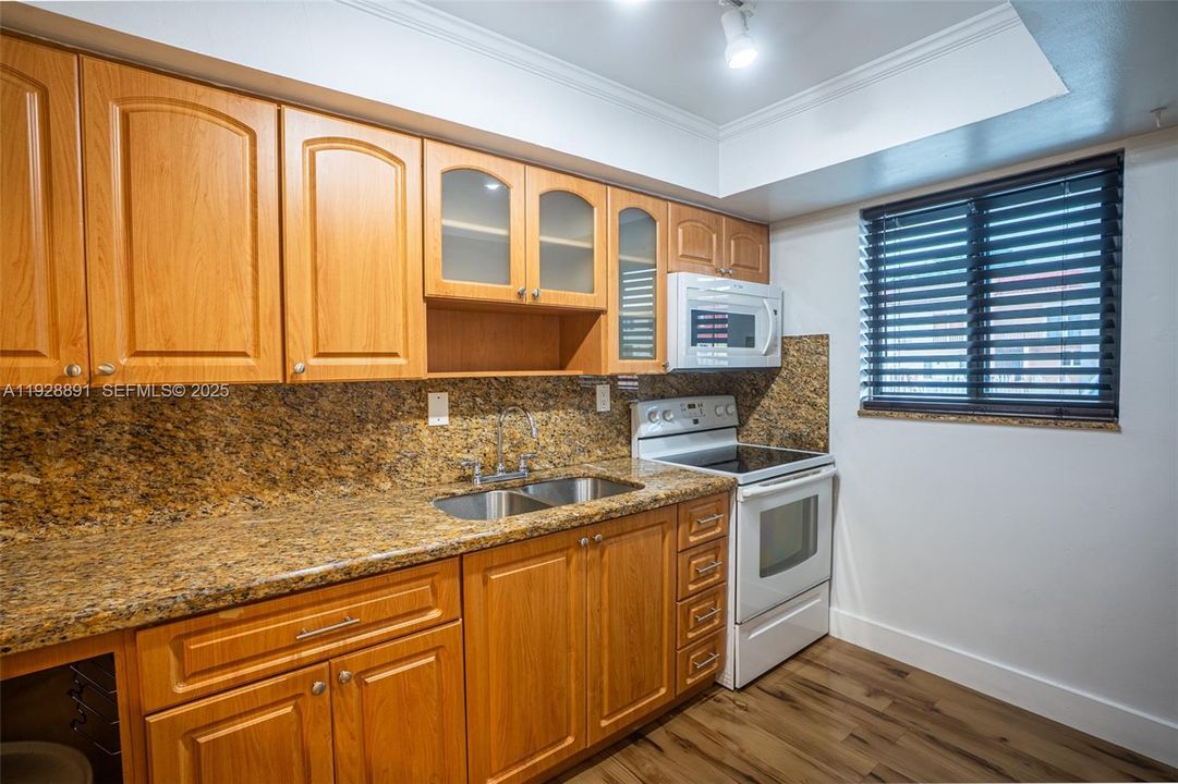 En Venta: $450,000 (2 camas, 1 baños, 1278 Pies cuadrados)