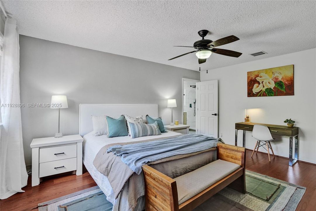 For Rent: $4,800 (4 beds, 2 baths, 1802 Square Feet)