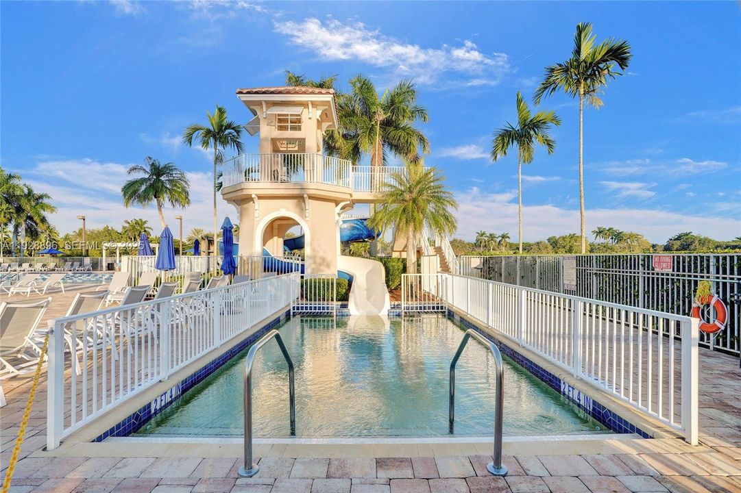 For Rent: $4,800 (4 beds, 2 baths, 1802 Square Feet)