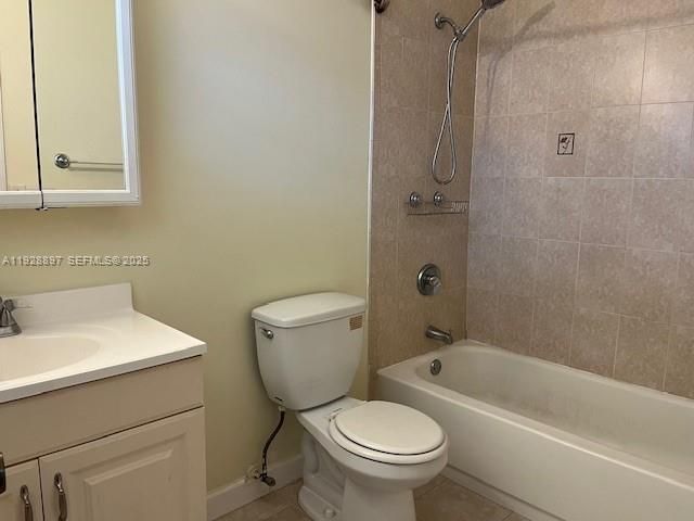 For Rent: $2,600 (2 beds, 2 baths, 952 Square Feet)