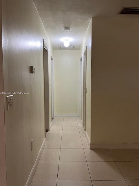 hallway to the bedrooms